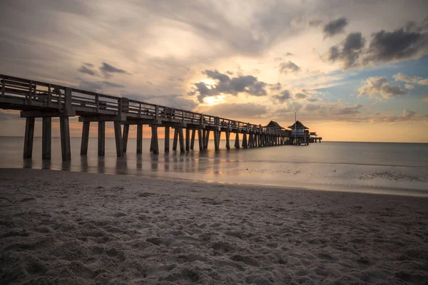 Nápoles Pier Praia Pôr Sol Nápoles Flórida Eua — Fotografia de Stock