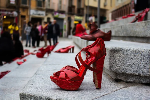 Primer Plano Zapatos Rojos Calle — Foto de Stock