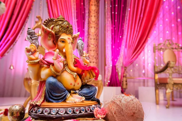 Afbeelding Van Ganesh Mandap Een Indiase Bruiloft — Stockfoto