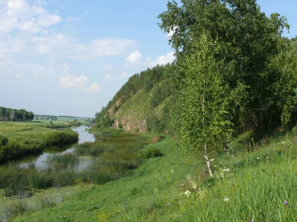 Uvel Řeka Pohoří Ural — Stock fotografie