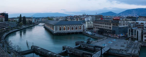 Panorama Von Genf Der Abenddämmerung Der Seujet Damm Die Rhone — Stockfoto