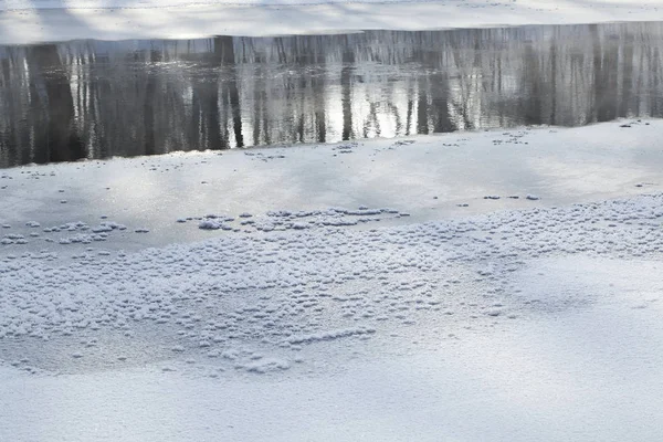 Зимовий Пейзаж Сільських Заморожених Річка Лісі — стокове фото