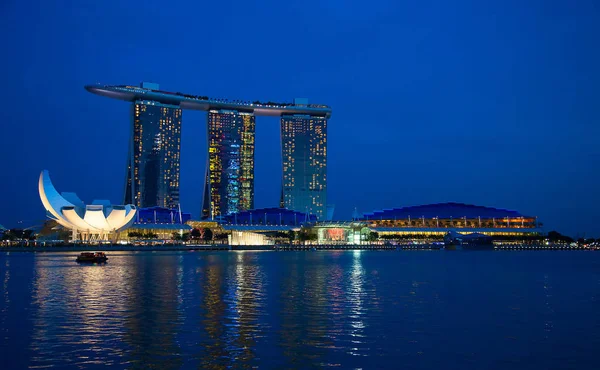 Singapur Febrero Complejo Marina Bay Sands Por Noche Febrero 2013 — Foto de Stock