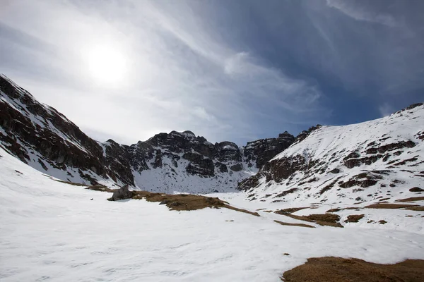 Ett Vackert Landskap Carphatians Moutains Höst Den Första Snön Har — Stockfoto