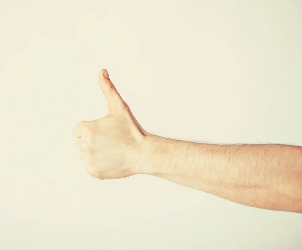 Крупним Планом Рука Людини Показує Великі Пальці Вгору — стокове фото
