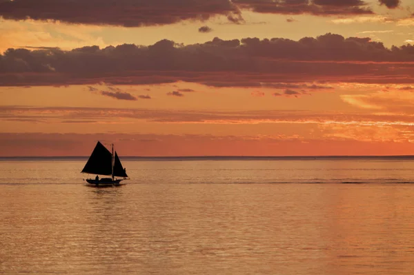 Romantische Zonsondergang Zee — Stockfoto