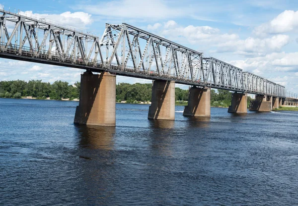 Pont Ferroviaire Petrivskiy Kiev Ukraine Travers Dniepr Vue Rive Droite — Photo