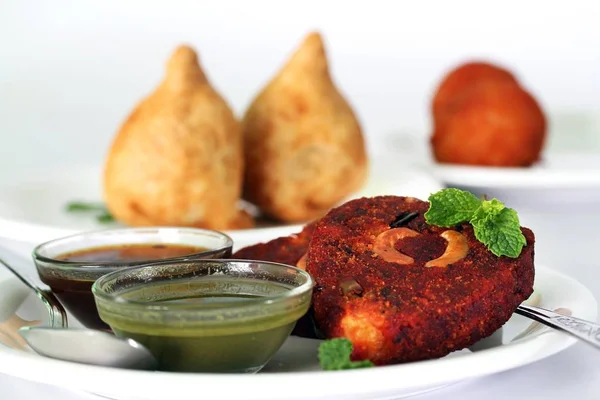 Indisches Frittiertes Snack Schnitzel Aus Kartoffeln Masala Und Cashew Mit — Stockfoto