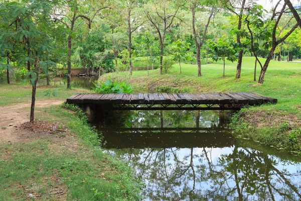 Puente Madera Parque — Foto de Stock