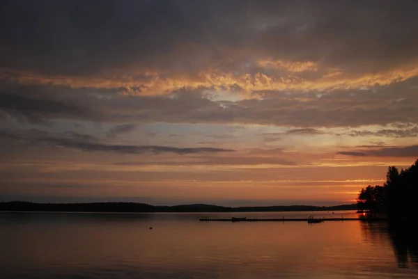 Sunset Beutiful Lake Kuuhankavesi Central Finland People Wooden Foot Pass — Stock Photo, Image