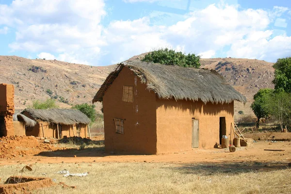 Pequeño Pueblo Típico Madagascar Zona Las Montañas Andringitha — Foto de Stock