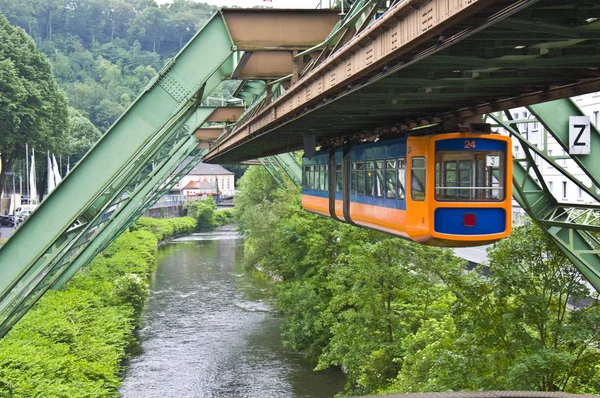 Vista Famoso Bonde Flutuante Wuppertal — Fotografia de Stock