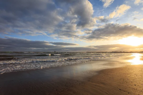 plaj ve deniz kışın