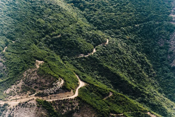 Deniz seviyesinden 900 metre yükseklikten Dubki köyünden Sulak manzarası. Sulak Kanyonu, Dağıstan