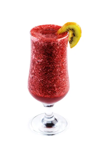 Fruit en melk rode smoothie in een glas op het been versierd met Kiwi op een geïsoleerde witte achtergrond — Stockfoto