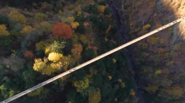 Hava 4k - Sky - Valtartano - Valtellina (BT Bridge'de)