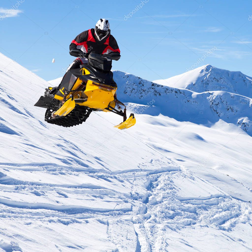 snowboarder in action in fresh snow