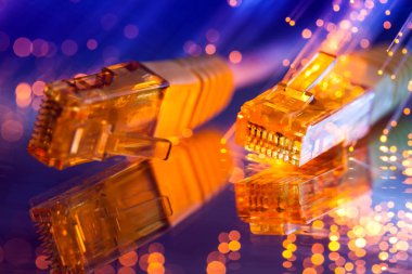 Optik fiber bağlantı - kadar yakın