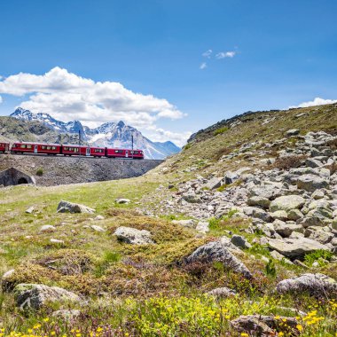 Beyaz Lake - Bernina Pass - küçük tren