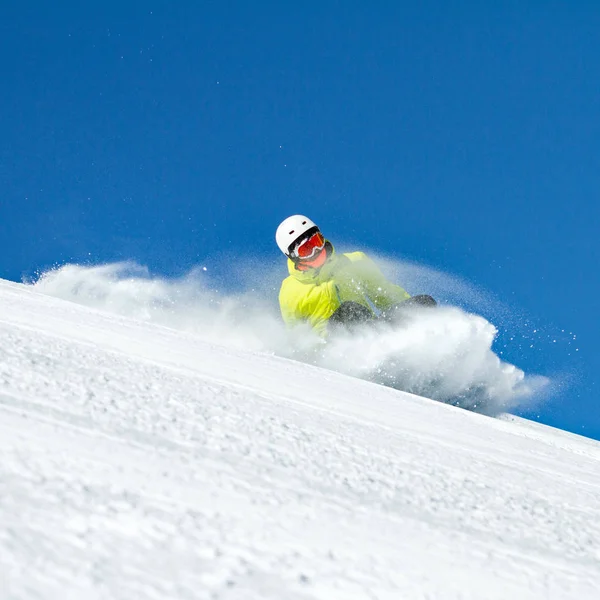 Snowboarder Ação Dia Ensolarado — Fotografia de Stock