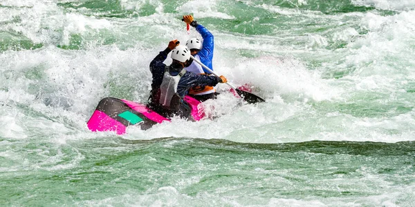 Tandem Dans Les Rapides Rivière — Photo