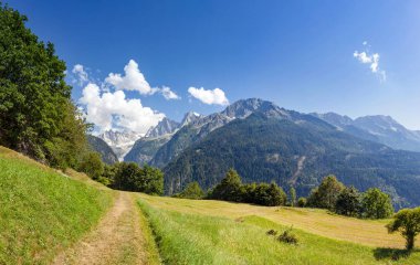Kuzey yamaç Pizzo Badile - Sciore - Cengalo - Bregaglia Vadisi - İsviçre