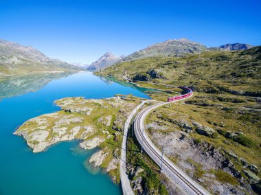 Bernina Pass manzara - İsviçre