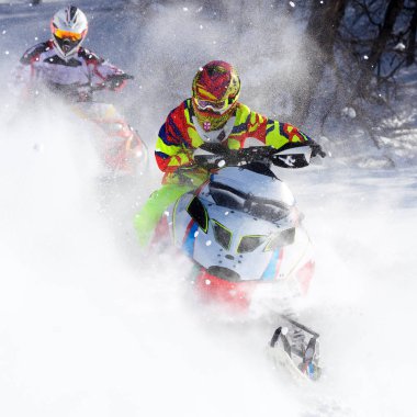 taze kar patinaj kar