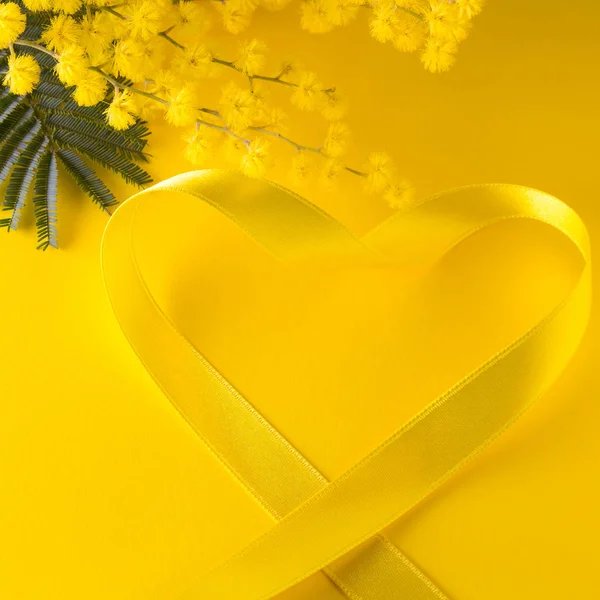 Corazón Amarillo Naturaleza Muerta — Foto de Stock