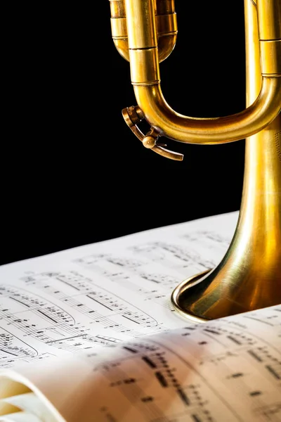 Messing Trompet Met Score — Stockfoto