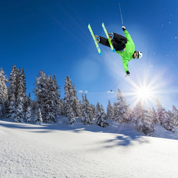 Saut Dans Neige Fraîche — Photo