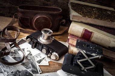 eski fotoğraf makinesi ile Vintage kompozisyon