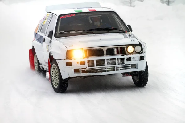 rally on fresh snow