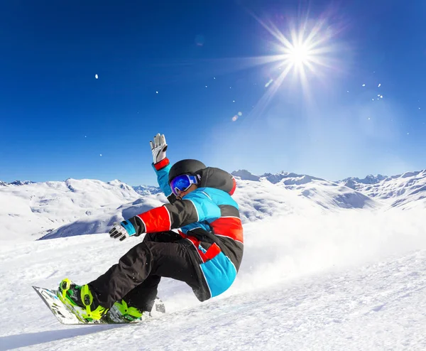 Afdaling Met Snowboards Verse Sneeuw — Stockfoto