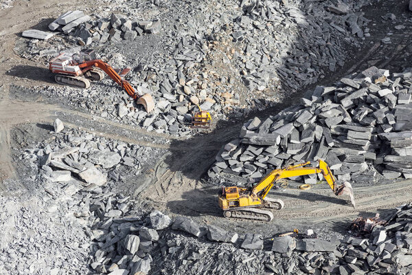 работа в карьере
