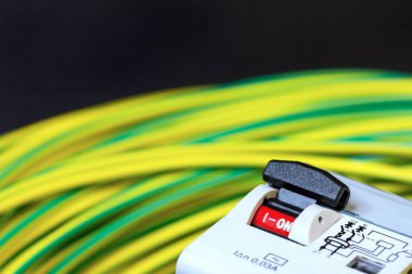 magnetermic kablosu ile geçiş