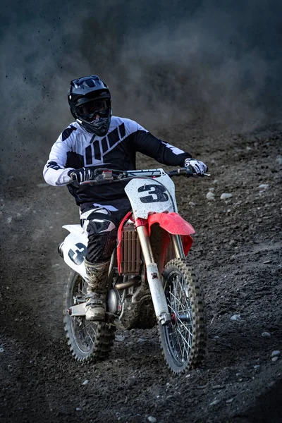 Motocross Rider Pista Tierra — Foto de Stock