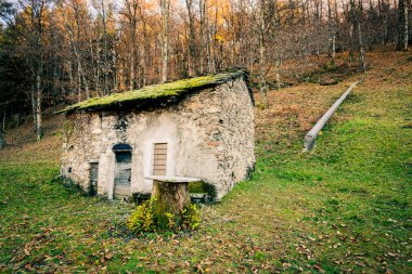Como Gölü (Bu eski kırsal ev)