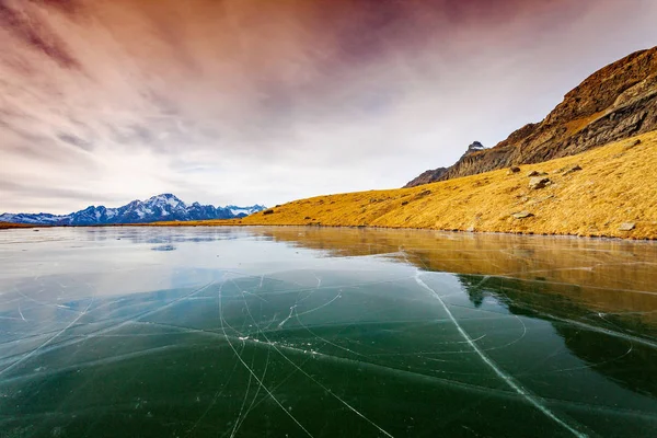 Valmalenco Fryst Campagneda Sjön — Stockfoto