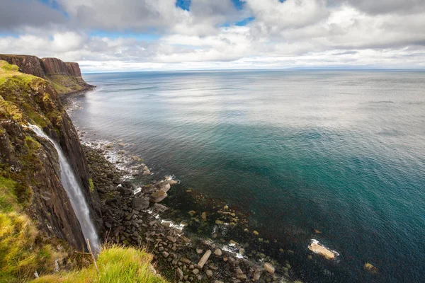 Escócia Ilha Skye Cachoeira Kilt Rock — Fotografia de Stock