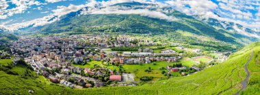 Üzüm bağları ile Sondrio - Valtellina (BT) - genel bakış