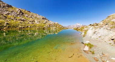 Valmalenco (BT) - Laghetto al Alpe Campagneda Dağı Disgrazia Manzaralı