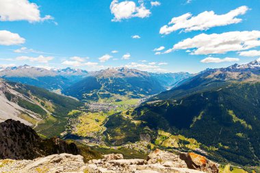 Bormio (BT) - Monte ölçek görünümünden