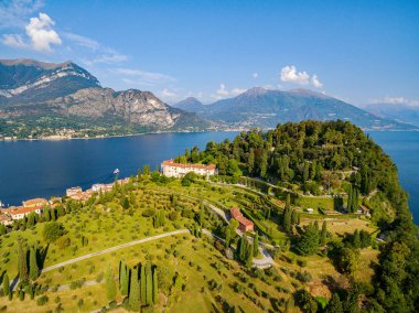 Como Gölü (BT) - Bellagio ve Villa Serbelloni park ve Bahçe - havadan görünümü