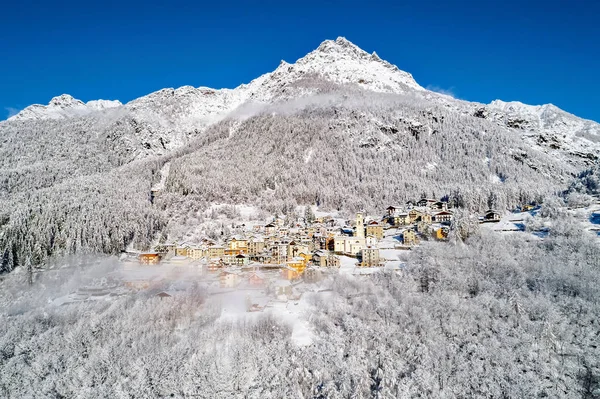 Primolo Valmalenco Zimní Výhled Čerstvým Sněhem — Stock fotografie