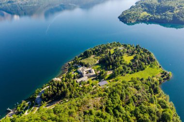 Piona Abbey - San Nicola - Como Gölü (BT) - tarikat - hava genel bakış