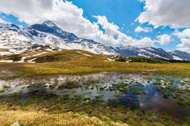 Valmalenco (It) - Pizzo Scalino ile Alpe Campagneda'da çözülme