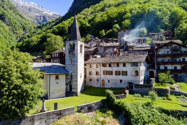 Savogno - Valchiavenna (It) - Havadan görünüm