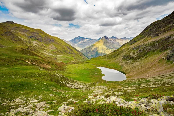 Val Grosina Val Pedruna Valtellina Jezioro — Zdjęcie stockowe