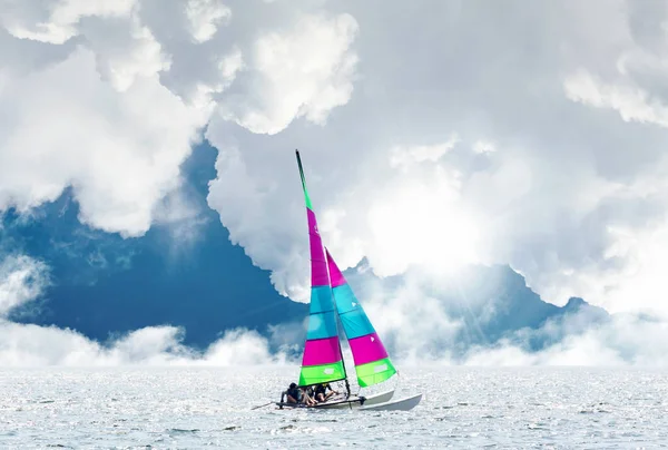 Férias Verão Barco Vela — Fotografia de Stock